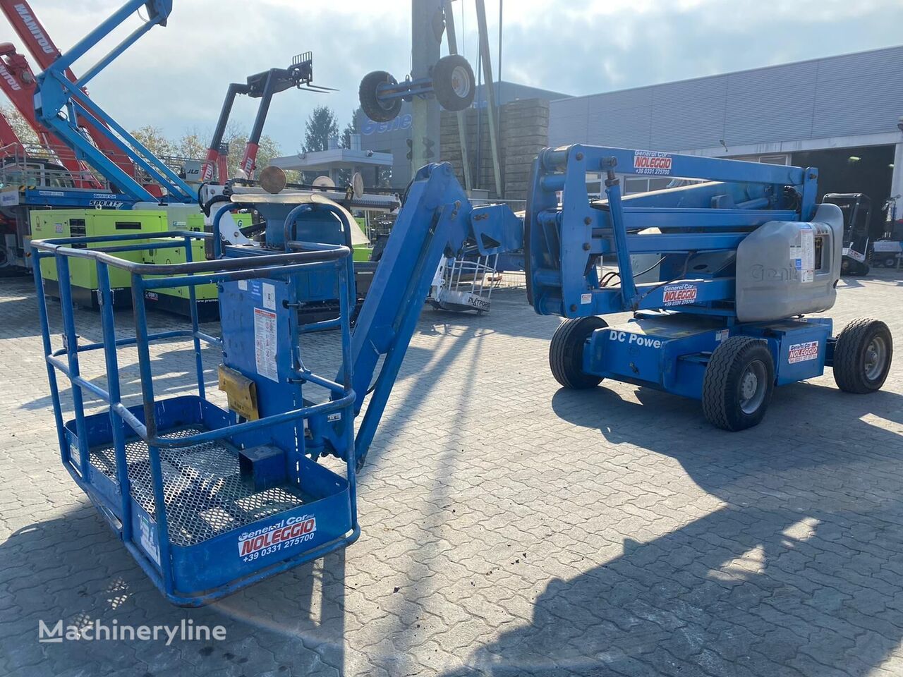 Genie Z 45.25 articulated boom lift