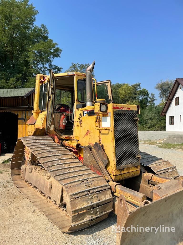 Caterpillar D4 H  bulldozer