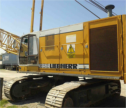 Liebherr HS852HD crawler crane