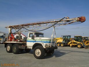 ZIL 6x6 drilling rig