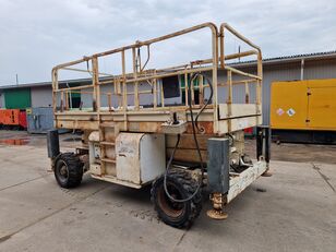 Haulotte H12 scissor lift