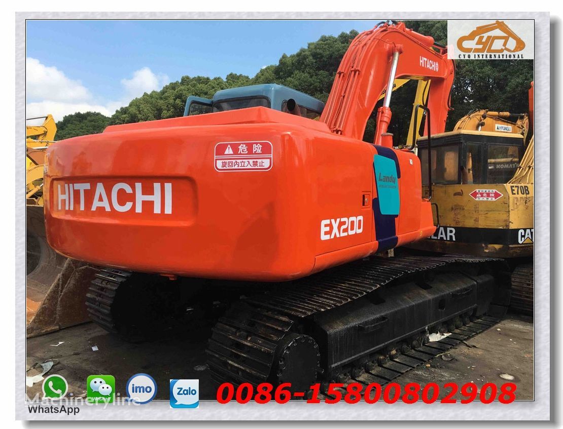 Hitachi EX200-3 tracked excavator