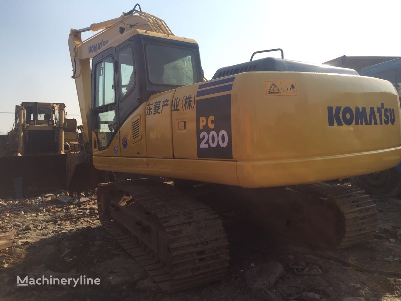 KOMATSU PC200-7 PC220-7 tracked excavator