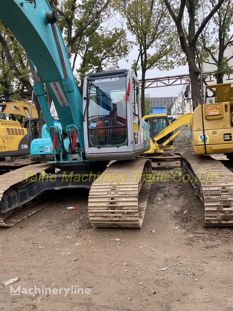 Kobelco SK200 tracked excavator