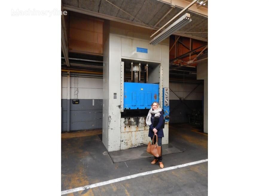 Soenen 2H5 200 ton hydraulic press