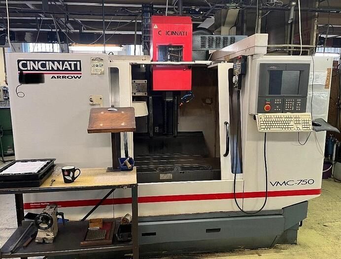 Cincinnati WMC-750 machining centre