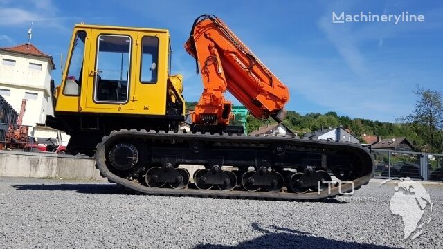 Hitachi Raupendumper CG100 tracked dumper